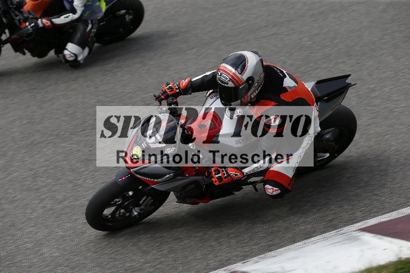 /09 19.04.2026  Caremotion get faster ADR/Gruppe gelb/157